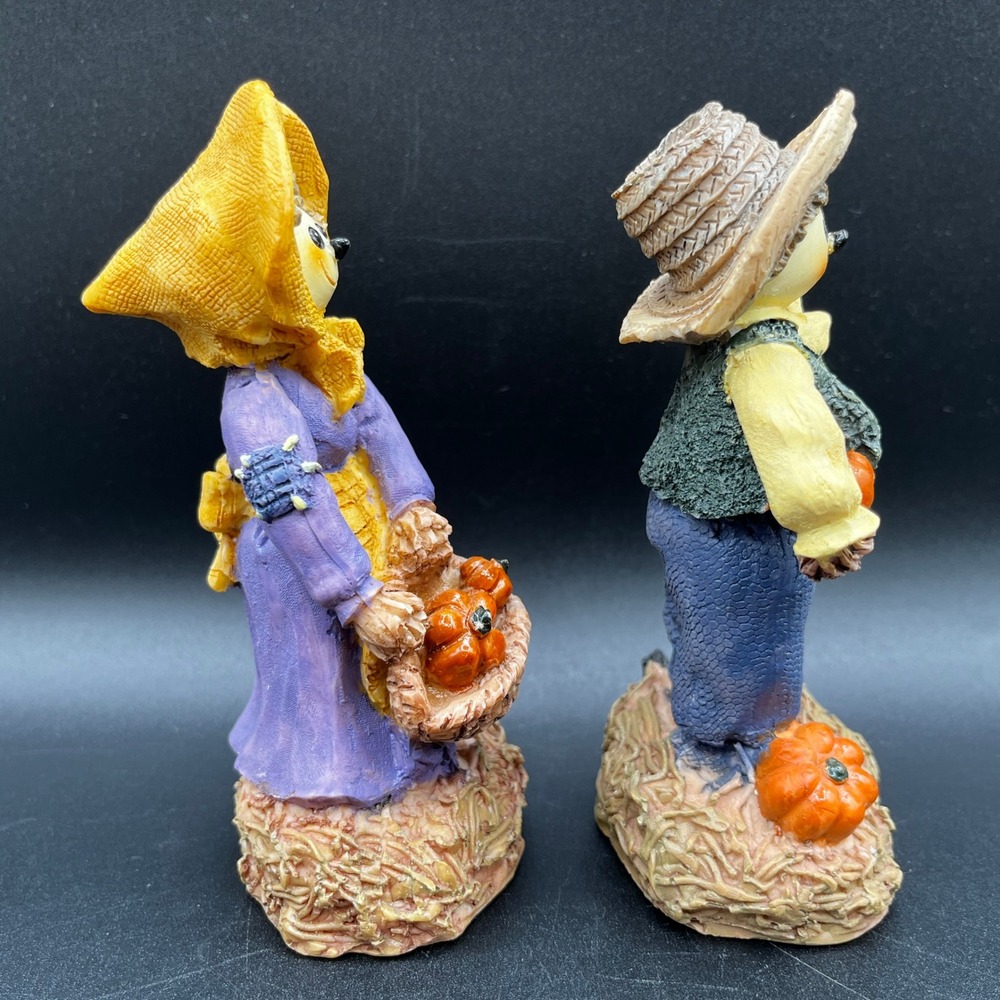 K's Collection Scarecrow-N-Straw Fall Harvest Resin Figurines Boy Girl Set 5" - Picture 4 of 8
